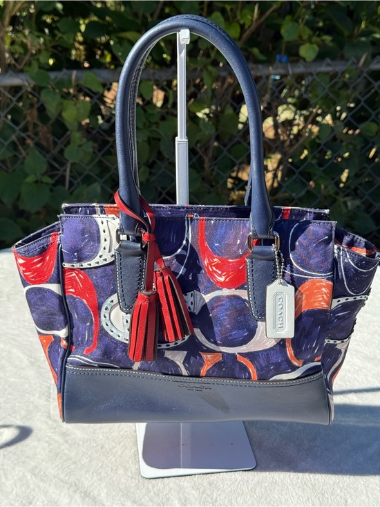 Coach Handbags - COACH LEGACY HERITAGE shoulder bag